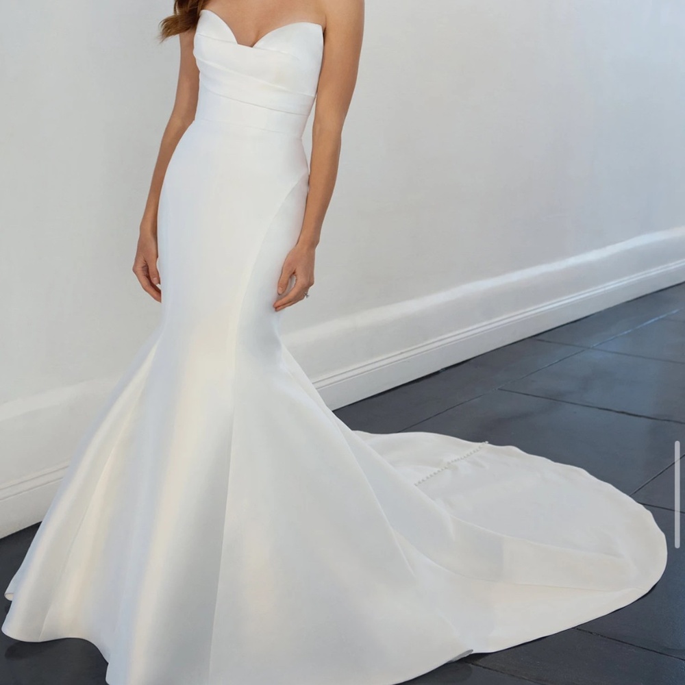 Martina Liana 1486 - Fit and Flare Wedding Dress Bridal Size 12